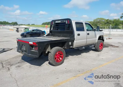 2005 Chevrolet Silverado 2500Hd Lt from USA, damaged, VIN 1GCHK23235F803038